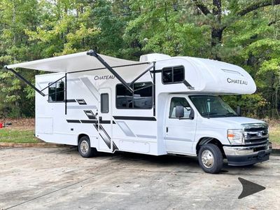 2026 Thor Motor Coach Chateau — rear three-quarter view