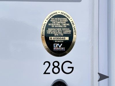 2026 Thor Motor Coach Chateau — photo 13 view
