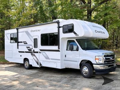 2026 Thor Motor Coach Chateau — front three-quarter view