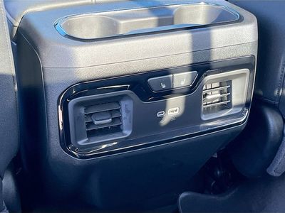 2024 GMC Sierra 2500HD — photo 27 view