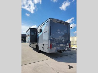 2026 Grand Design Lineage Series F — photo 7 view