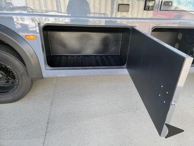 2026 Grand Design Lineage Series F — photo 11 view