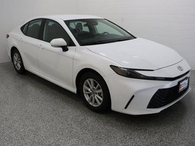 2025 Toyota Camry FWD - Photo 4