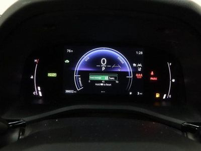 2025 Toyota Camry FWD - Photo 38