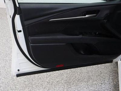 2025 Toyota Camry FWD - Photo 12