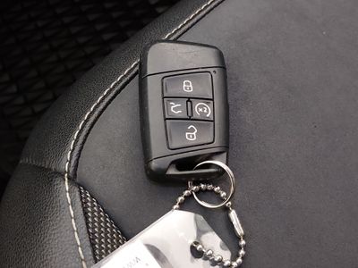 2022 Volkswagen Taos — photo 15 view