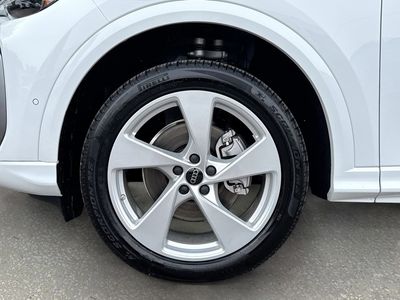 2025 Audi Q5 Sportback — photo 39 view