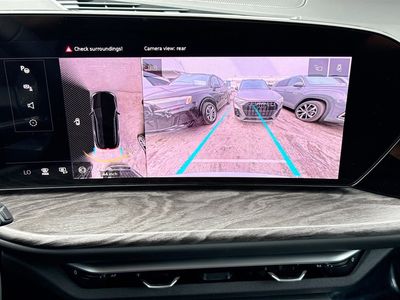 2025 Audi Q5 Sportback — photo 33 view