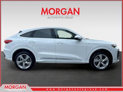 2025 Audi Q5 Sportback — side profile view