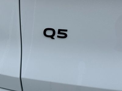 2025 Audi Q5 Sportback — photo 11 view