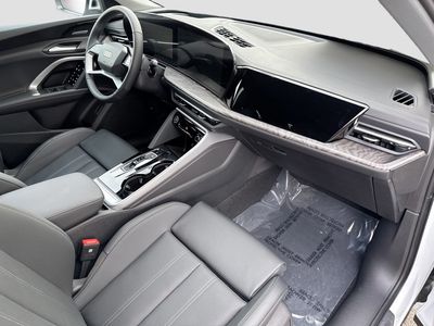 2025 Audi Q5 Sportback — photo 14 view