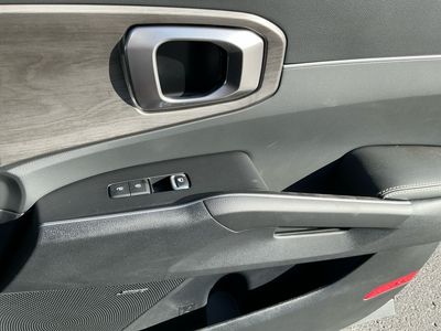 2026 Kia Sorento — photo 12 view