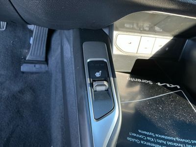 2026 Kia Sorento — engine compartment view