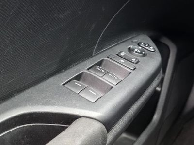 2019 Honda Civic — photo 12 view