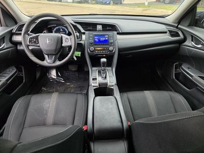 2019 Honda Civic — detail view