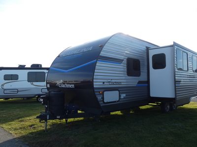 2023 Coachmen Catalina Legacy — side profile view