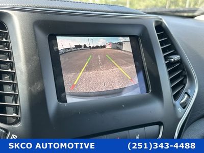 2021 Jeep Cherokee - Photo 3
