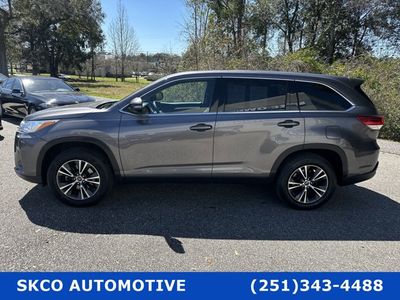2019 Toyota Highlander - Photo 13