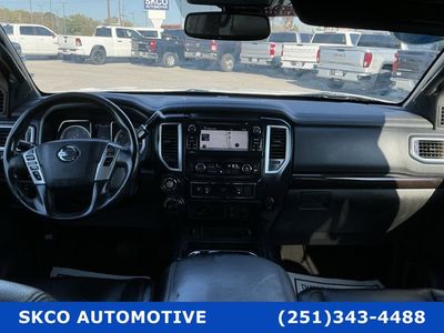 2018 Nissan Titan XD 4WD - Photo 10