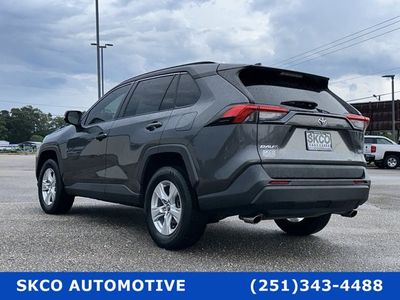2021 Toyota RAV4 — photo 9 view