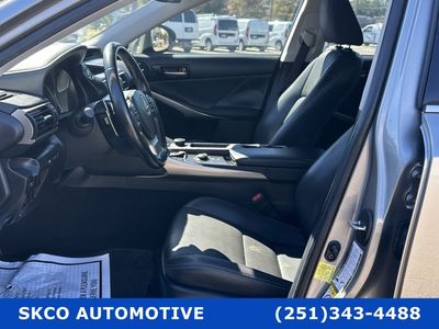 2018 Lexus IS - Photo 13