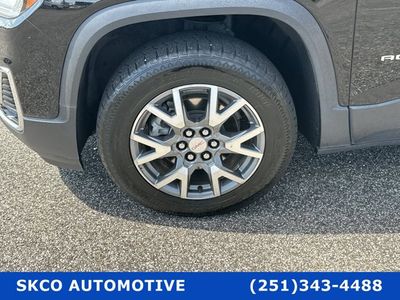 2023 GMC Acadia - Photo 2