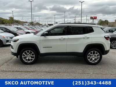 2023 Jeep Compass - Photo 12