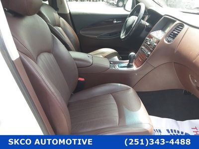 2016 INFINITI QX50 — detail view