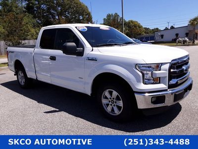 2015 Ford F-150 2WD — rear three-quarter view