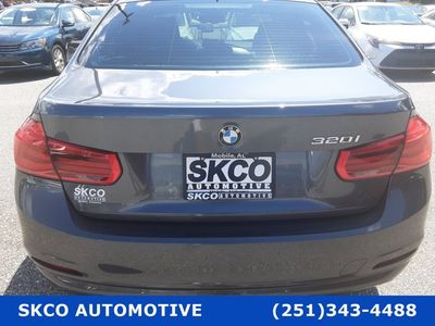 2018 BMW 3 Series - Photo 1
