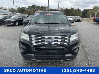 2016 Ford Explorer — rear three-quarter view