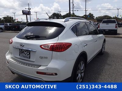 2016 INFINITI QX50 — photo 10 view