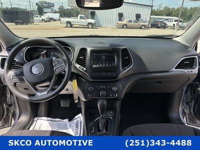 2021 Jeep Cherokee - Photo 2