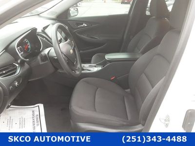 2021 Chevrolet Malibu - Photo 1