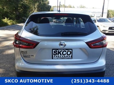 2021 Nissan Rogue Sport - Photo 2