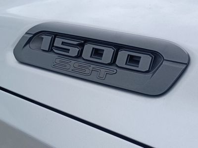 2025 RAM 1500 — detail view