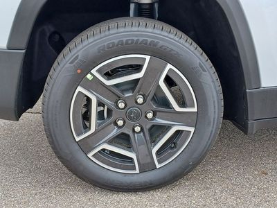 2026 Jeep Cherokee — detail view