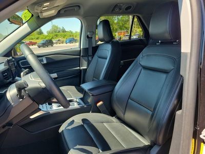 2024 Ford Explorer — detail view
