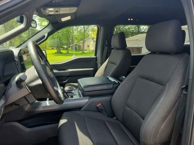 2025 Ford F-150 — detail view