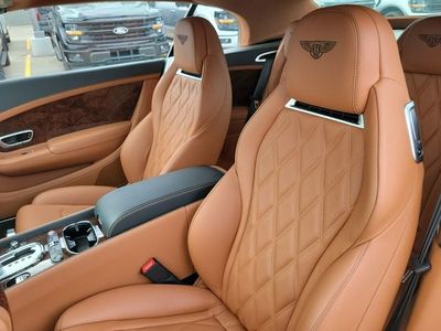 2014 Bentley Continental GTC — detail view