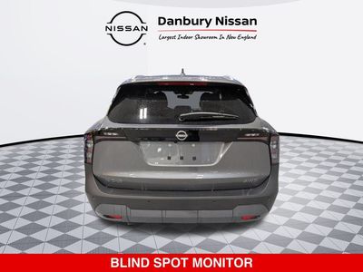 2025 Nissan Kicks — detail view