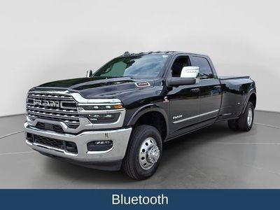 2025 RAM 3500 — interior view