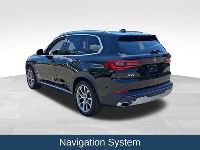 2022 BMW X5 — detail view