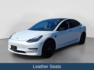 2019 Tesla Model 3 — interior view