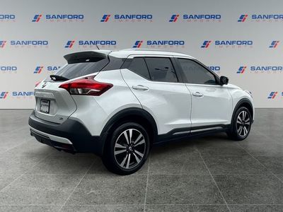2019 Nissan Kicks — detail view