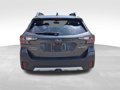 2020 Subaru Outback — detail view