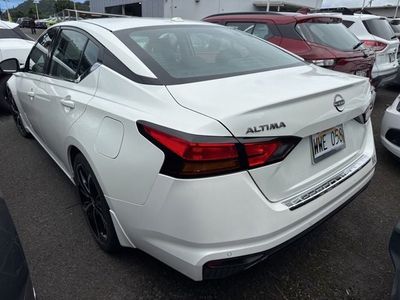 2023 Nissan Altima — side profile view