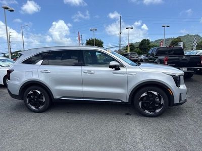 2025 Kia Sorento Plug-In Hybrid — side profile view