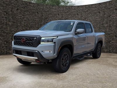 2023 Nissan Frontier — detail view