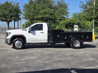 2024 GMC Sierra 3500 HD Chassis Cab — interior view